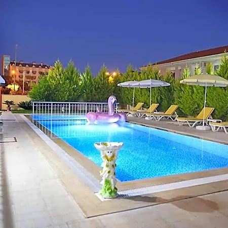 Can Apart Hotel 公寓式酒店 3*